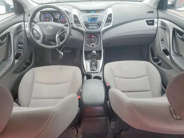 KMHDH4AE7GU505270 2016 HYUNDAI ELANTRA - Image 8