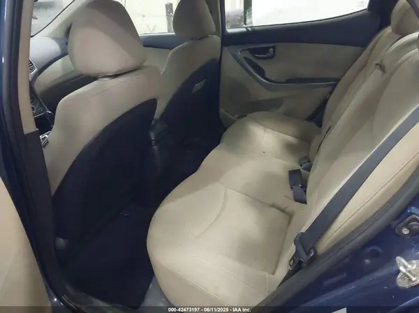 KMHDH4AE7GU505897 2016 HYUNDAI ELANTRA - Image 8
