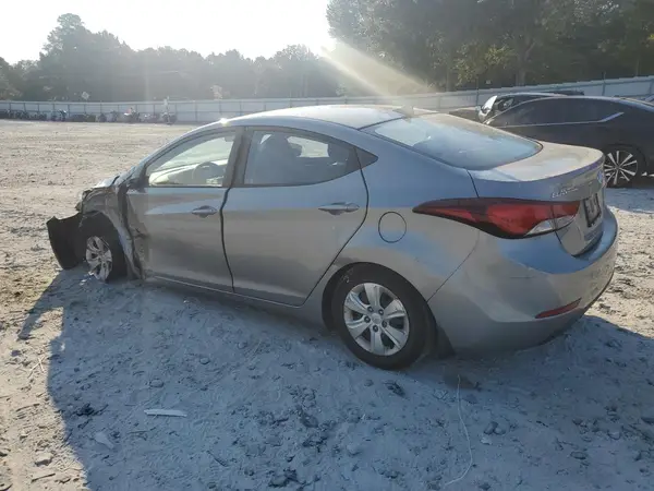 KMHDH4AE7GU512719 2016 HYUNDAI ELANTRA - Image 2