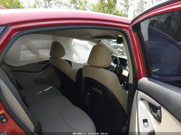 KMHDH4AE7GU514695 2016 HYUNDAI ELANTRA - Image 8