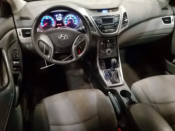 KMHDH4AE7GU517984 2016 HYUNDAI ELANTRA - Image 8