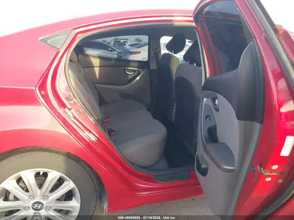 KMHDH4AE7GU532548 2016 HYUNDAI ELANTRA - Image 8
