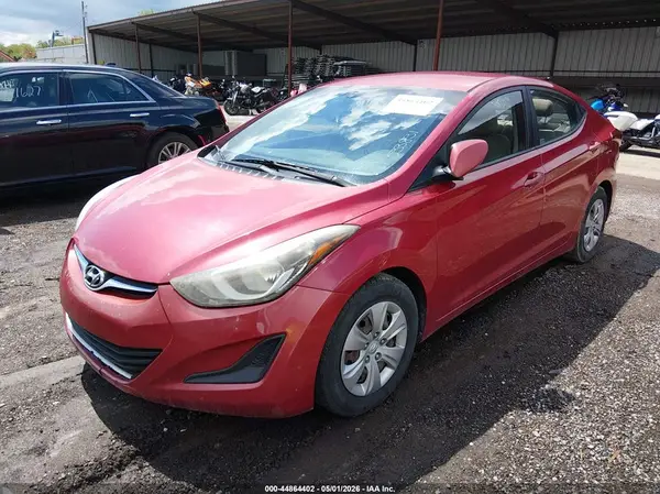 KMHDH4AE7GU533831 2016 HYUNDAI ELANTRA - Image 2