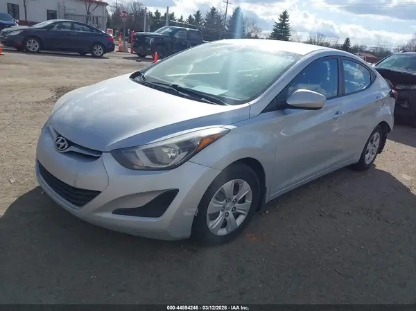 KMHDH4AE7GU541802 2016 HYUNDAI ELANTRA - Image 2