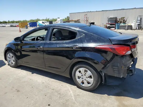 KMHDH4AE7GU542979 2016 HYUNDAI ELANTRA - Image 2