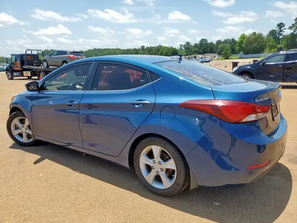 KMHDH4AE7GU564643 2016 HYUNDAI ELANTRA - Image 2