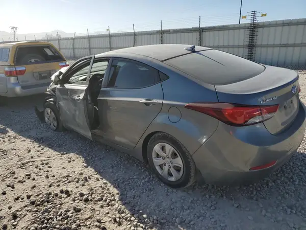 KMHDH4AE7GU570359 2016 HYUNDAI ELANTRA - Image 2