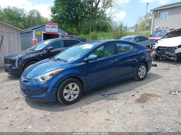 KMHDH4AE7GU570460 2016 HYUNDAI ELANTRA - Image 2