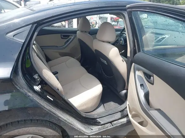 KMHDH4AE7GU575559 2016 HYUNDAI ELANTRA - Image 8