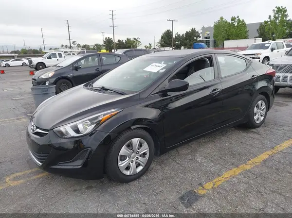 KMHDH4AE7GU581863 2016 HYUNDAI ELANTRA - Image 2