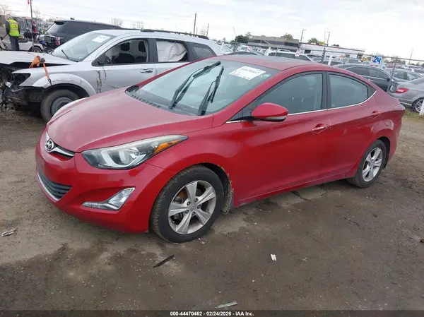 KMHDH4AE7GU584486 2016 HYUNDAI ELANTRA - Image 2