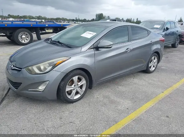 KMHDH4AE7GU592510 2016 HYUNDAI ELANTRA - Image 2