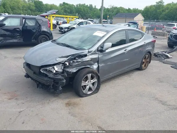 KMHDH4AE7GU603909 2016 HYUNDAI ELANTRA - Image 2