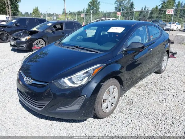 KMHDH4AE7GU604767 2016 HYUNDAI ELANTRA - Image 2