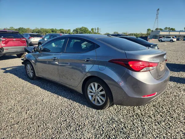 KMHDH4AE7GU623741 2016 HYUNDAI ELANTRA - Image 2