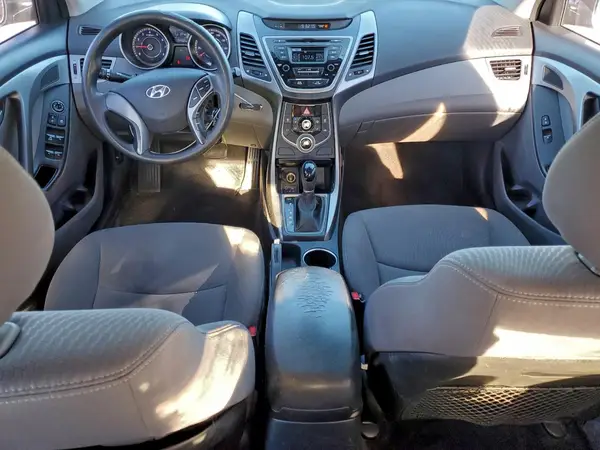 KMHDH4AE7GU624646 2016 HYUNDAI ELANTRA - Image 8