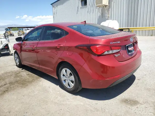 KMHDH4AE7GU634674 2016 HYUNDAI ELANTRA - Image 2