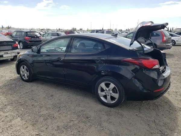 KMHDH4AE7GU641396 2016 HYUNDAI ELANTRA - Image 2