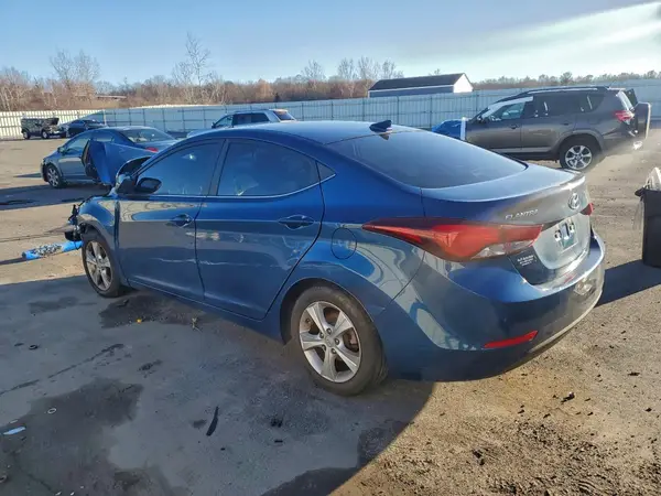 KMHDH4AE7GU644945 2016 HYUNDAI ELANTRA - Image 2