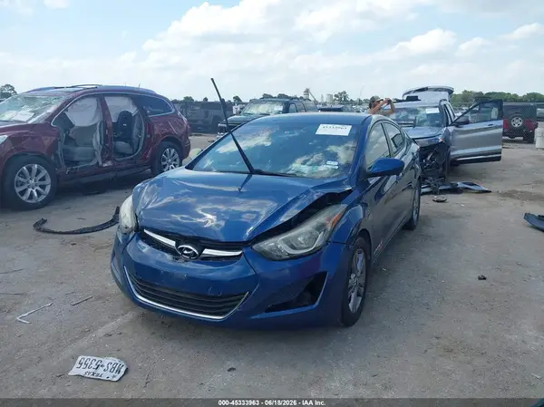 KMHDH4AE8GU478323 2016 HYUNDAI ELANTRA - Image 2