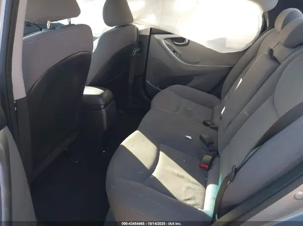 KMHDH4AE8GU478788 2016 HYUNDAI ELANTRA - Image 8