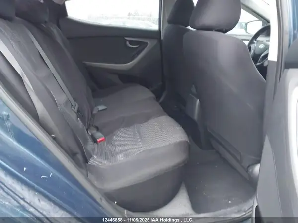 KMHDH4AE8GU479939 2016 HYUNDAI ELANTRA - Image 8