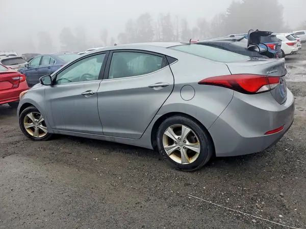 KMHDH4AE8GU480699 2016 HYUNDAI ELANTRA - Image 2