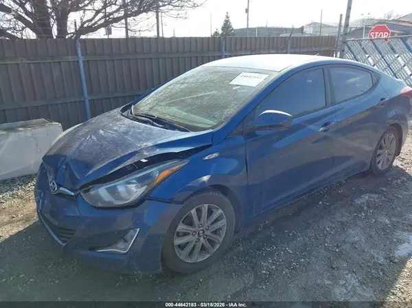 KMHDH4AE8GU480752 2016 HYUNDAI ELANTRA - Image 2