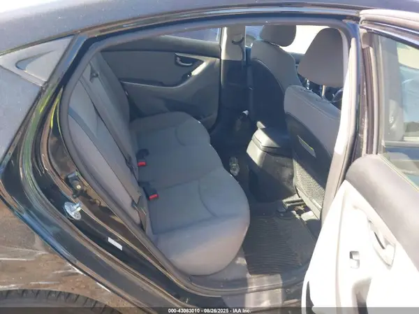 KMHDH4AE8GU481514 2016 HYUNDAI ELANTRA - Image 8