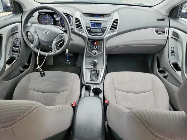 KMHDH4AE8GU487748 2016 HYUNDAI ELANTRA - Image 8