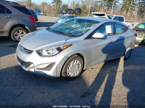KMHDH4AE8GU488043 2016 HYUNDAI ELANTRA - Image 2