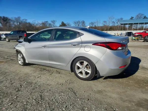 KMHDH4AE8GU490567 2016 HYUNDAI ELANTRA - Image 2