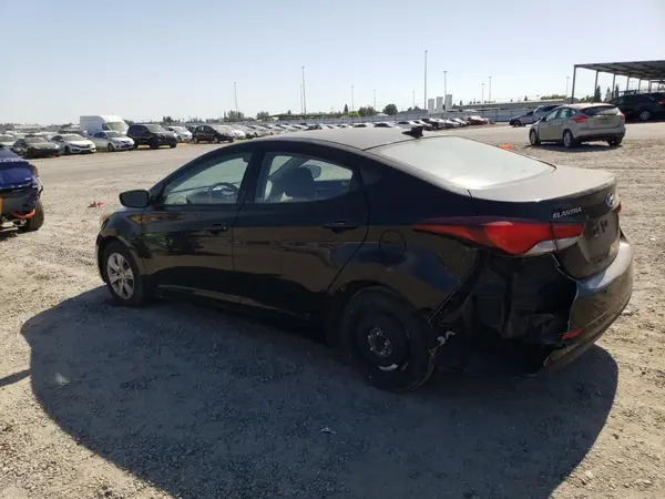 KMHDH4AE8GU490813 2016 HYUNDAI ELANTRA - Image 2