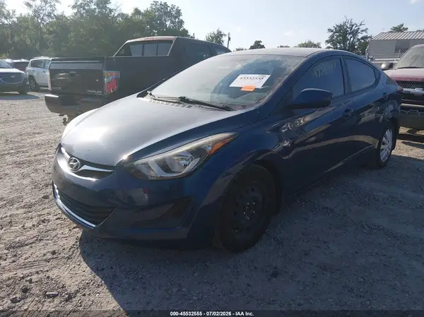 KMHDH4AE8GU514737 2016 HYUNDAI ELANTRA - Image 2