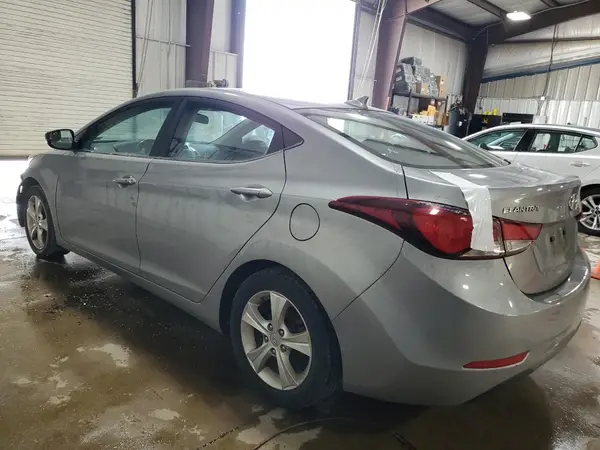 KMHDH4AE8GU520246 2016 HYUNDAI ELANTRA - Image 2