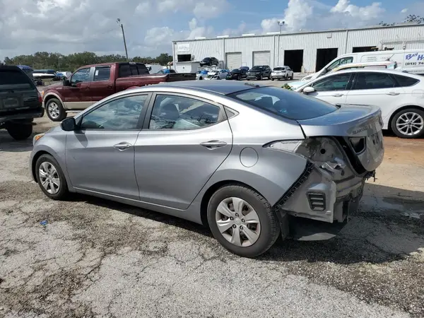 KMHDH4AE8GU523597 2016 HYUNDAI ELANTRA - Image 2