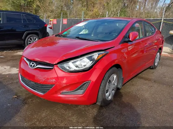 KMHDH4AE8GU542098 2016 HYUNDAI ELANTRA - Image 2