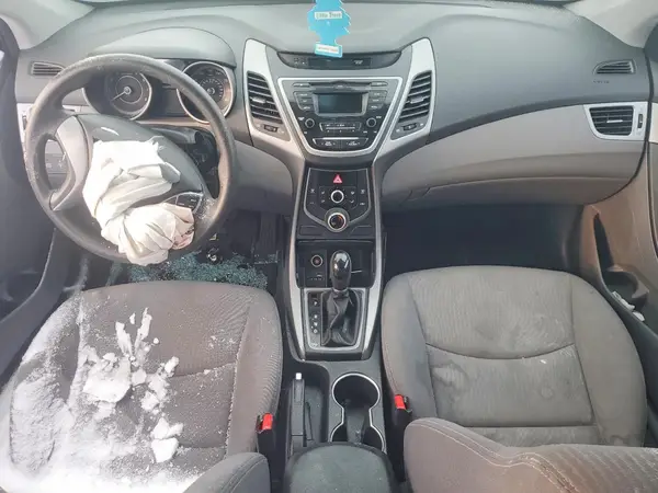 KMHDH4AE8GU544112 2016 HYUNDAI ELANTRA - Image 8