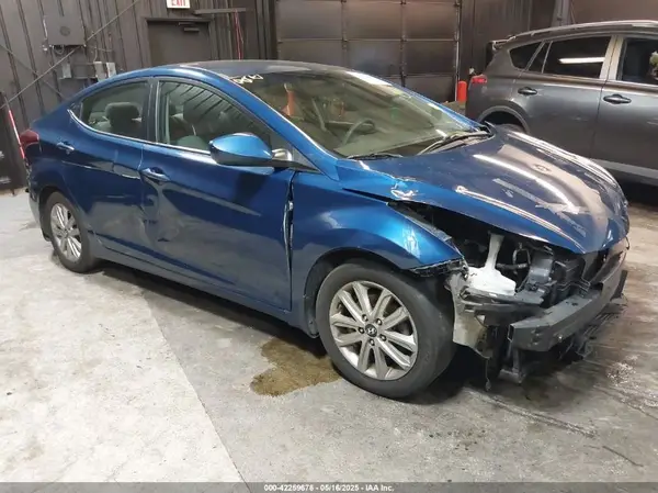KMHDH4AE8GU544773 2016 HYUNDAI ELANTRA - Image 1