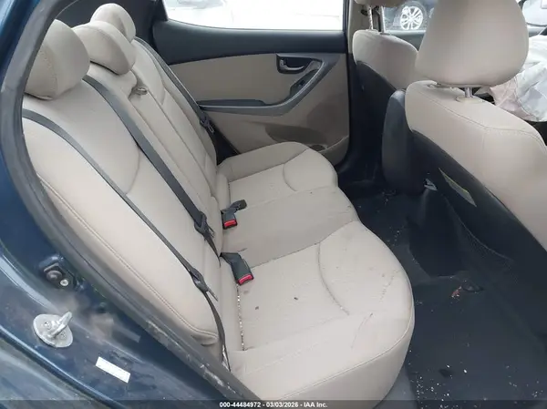 KMHDH4AE8GU545969 2016 HYUNDAI ELANTRA - Image 8