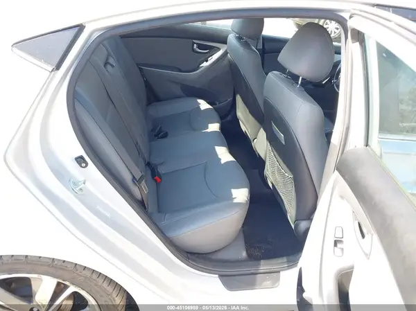 KMHDH4AE8GU552372 2016 HYUNDAI ELANTRA - Image 8