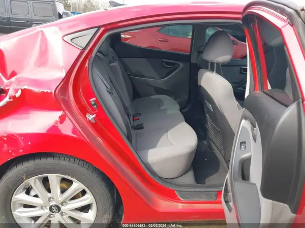 KMHDH4AE8GU557135 2016 HYUNDAI ELANTRA - Image 8