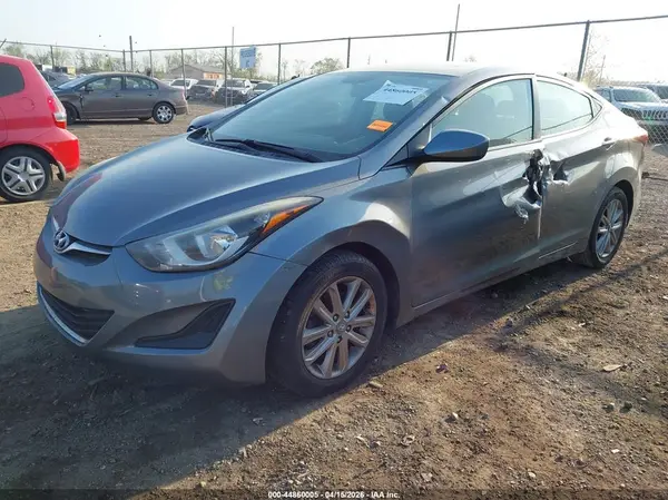 KMHDH4AE8GU568068 2016 HYUNDAI ELANTRA - Image 2