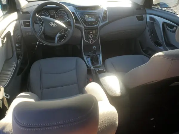 KMHDH4AE8GU568300 2016 HYUNDAI ELANTRA - Image 8
