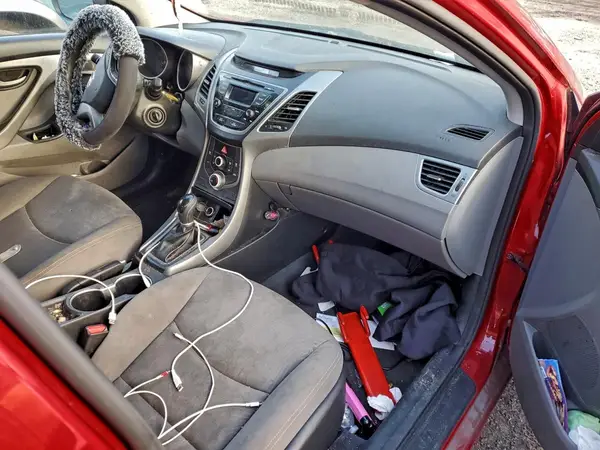 KMHDH4AE8GU574775 2016 HYUNDAI ELANTRA - Image 8
