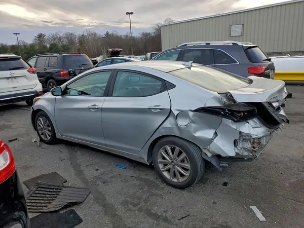 KMHDH4AE8GU575974 2016 HYUNDAI ELANTRA - Image 2