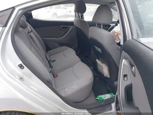 KMHDH4AE8GU579507 2016 HYUNDAI ELANTRA - Image 8