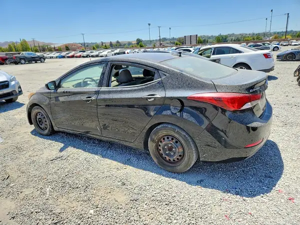 KMHDH4AE8GU583752 2016 HYUNDAI ELANTRA - Image 2
