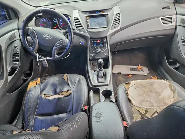 KMHDH4AE8GU595559 2016 HYUNDAI ELANTRA - Image 8