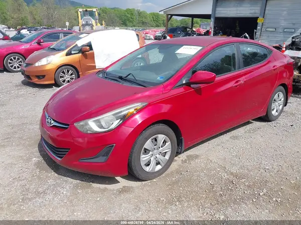 KMHDH4AE8GU600615 2016 HYUNDAI ELANTRA - Image 2